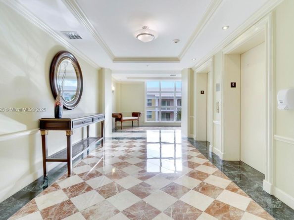 804 E Windward Way 618, Lantana FL 33462
