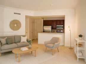 3001 NE 185th St 222, Aventura FL 33180