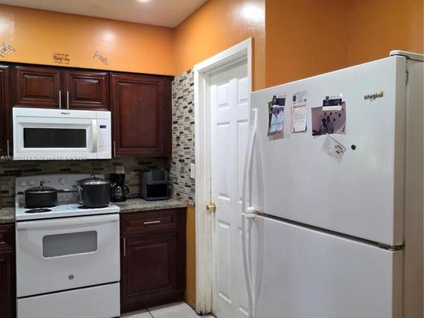 14400 NW 16th Ct, Miami FL 33167