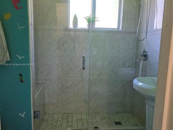 14400 NW 16th Ct, Miami FL 33167