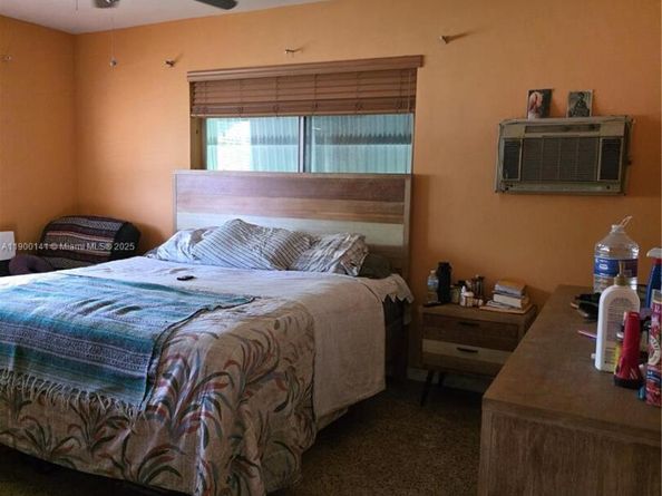 14400 NW 16th Ct, Miami FL 33167