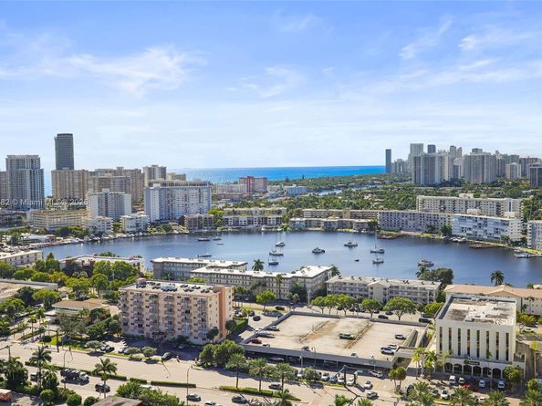 101 Diplomat Pkwy 2406, Hallandale Beach FL 33009