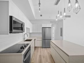 101 Diplomat Pkwy 2406, Hallandale Beach FL 33009