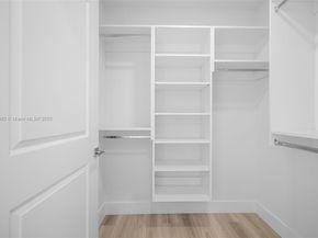 101 Diplomat Pkwy 2406, Hallandale Beach FL 33009