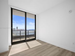 101 Diplomat Pkwy 2406, Hallandale Beach FL 33009