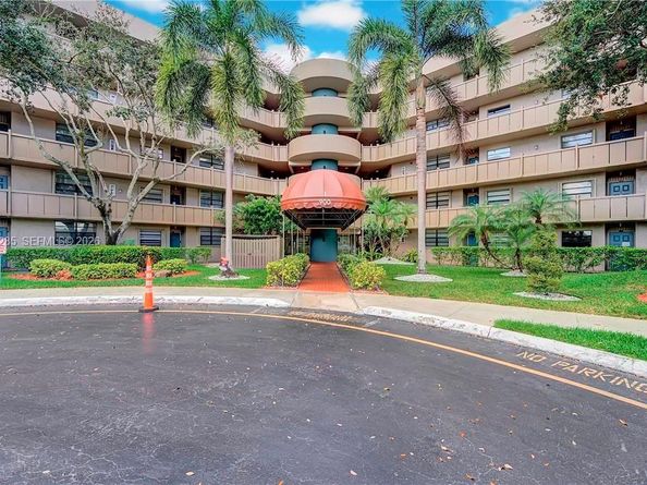 900 Colony Point Cir 505, Pembroke Pines FL 3306