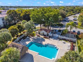 10831 NW 3rd Ct, Pembroke Pines FL 33026