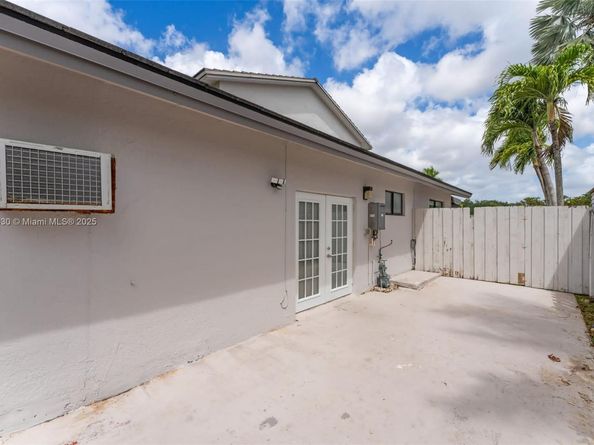 14481 SW 150th St, Miami FL 33186