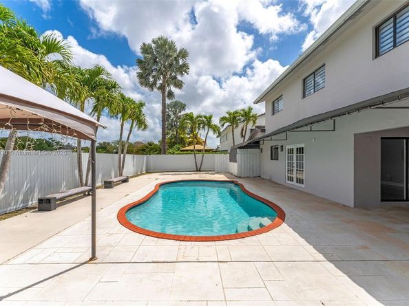 14481 SW 150th St, Miami FL 33186