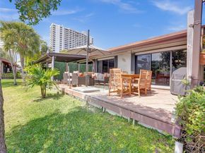 2667 S Parkview Dr, Hallandale Beach FL 33009