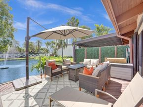 2667 S Parkview Dr, Hallandale Beach FL 33009