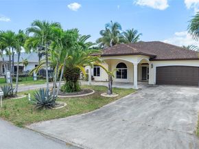12920 SW 220th Ter, Miami FL 33170