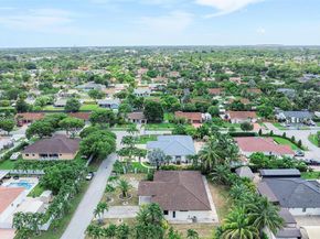 12920 SW 220th Ter, Miami FL 33170