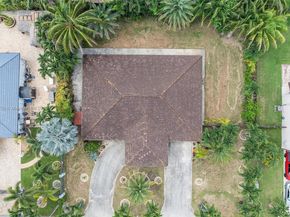 12920 SW 220th Ter, Miami FL 33170