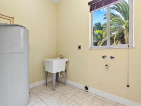 12920 SW 220th Ter, Miami FL 33170