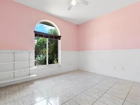 12920 SW 220th Ter, Miami FL 33170