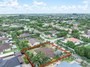 12920 SW 220th Ter, Miami FL 33170