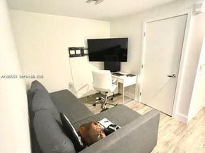 16385 Biscayne Blvd 2702, North Miami Beach FL 33160