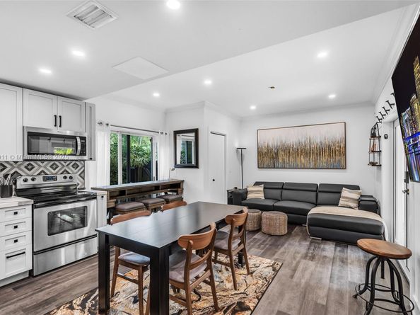 3145 Day Ave 1, Miami FL 33133
