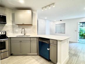 111 NW 7th Ave, Dania Beach FL 33004