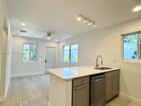 111 NW 7th Ave, Dania Beach FL 33004