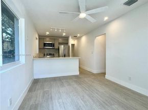 111 NW 7th Ave, Dania Beach FL 33004