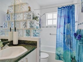 19021 SW 122nd Ave, Miami FL 33177