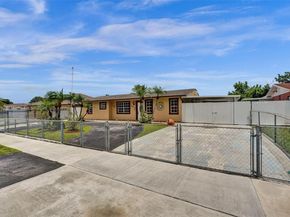 19021 SW 122nd Ave, Miami FL 33177