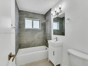 1117 SE 5th St, Deerfield Beach FL 33441