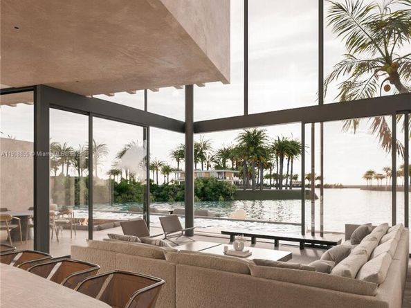 2010 NE 196th Ter, North Miami Beach FL 33179