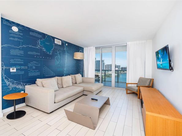 2602 E Hallandale Beach blvd R1607, Hallandale Beach FL 33009