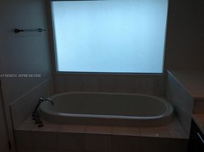 2950 NE 188 St 344, Aventura FL 33180