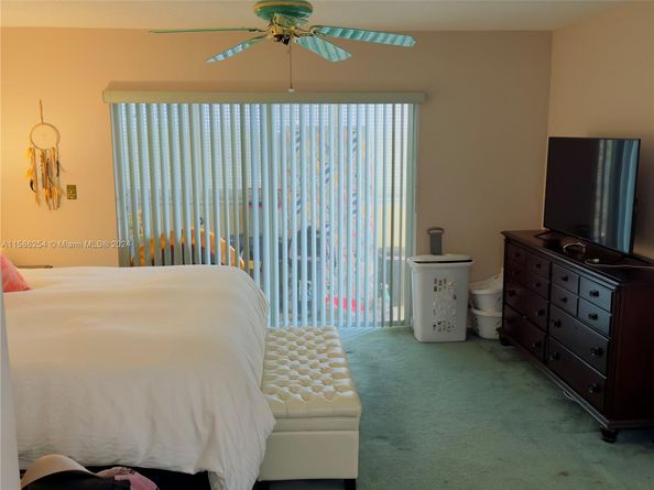3955 N Nob Hill Rd 408, Sunrise FL 33351