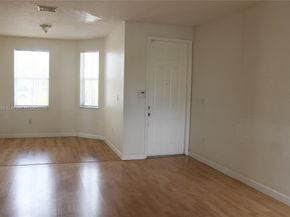11375 NW 77th Ln, Doral FL 33178