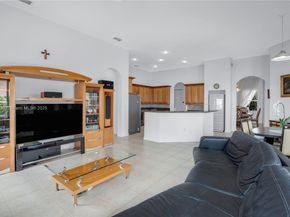 18633 SW 24th St, Miramar FL 33029