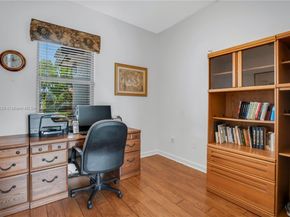 18633 SW 24th St, Miramar FL 33029