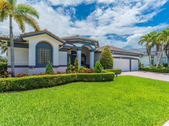 18633 SW 24th St, Miramar FL 33029