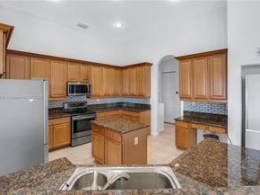 18633 SW 24th St, Miramar FL 33029