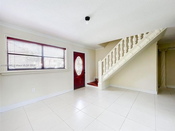 5350 W 26th Ave 118, Hialeah FL 33016