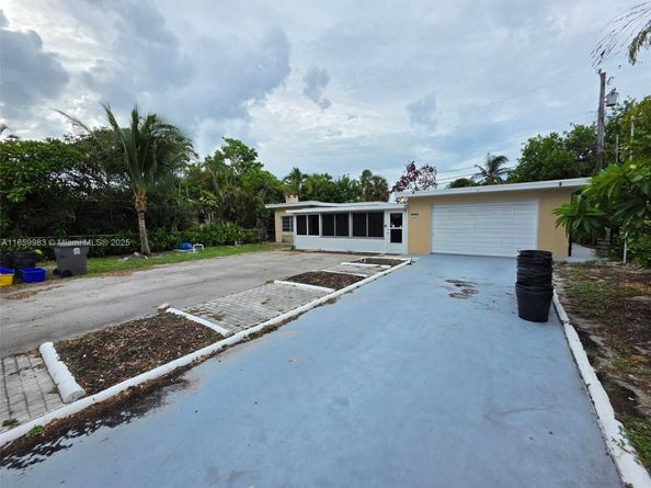 1891 Ridge Rd, North Palm Beach FL 33408