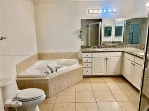 3001 NE 185th St 514, Aventura FL 33180