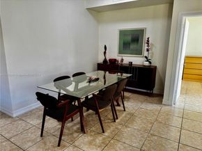 3001 NE 185th St 514, Aventura FL 33180