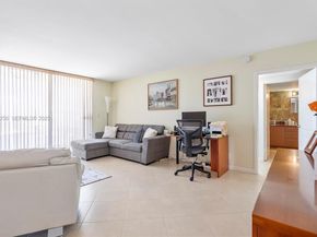 100 Golden Isles Dr 1201, Hallandale Beach FL 33009
