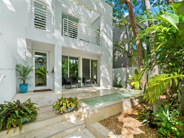 3094 Indiana Street 3094, Coconut Grove FL 33133