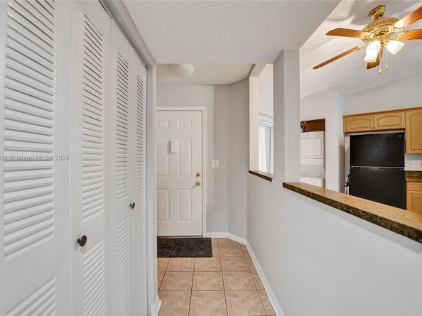 7331 S Devon Dr 215, Tamarac FL 33321