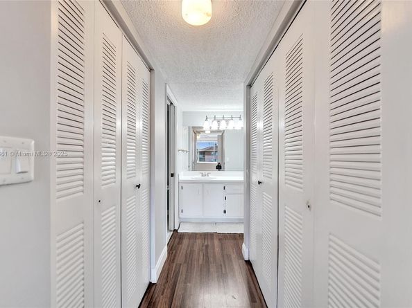 7331 S Devon Dr 215, Tamarac FL 33321