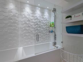 10275 Collins Ave 1110, Bal Harbour FL 33154