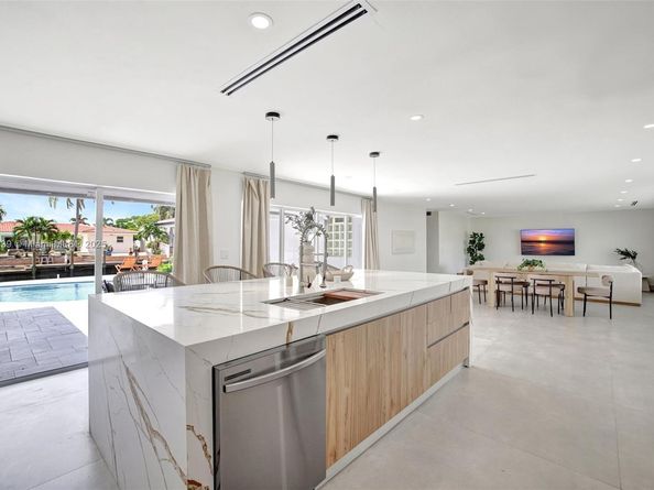 1448 NE 57th Pl, Fort Lauderdale FL 33334