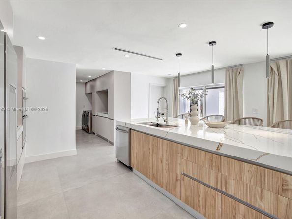 1448 NE 57th Pl, Fort Lauderdale FL 33334