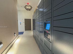 17301 Biscayne Blvd 305, North Miami Beach FL 33160